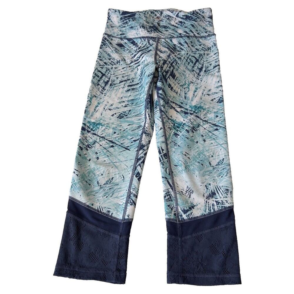 Fila Sport Women's Palm Print Capri Leggings Lace Edge‎ Size M Blue